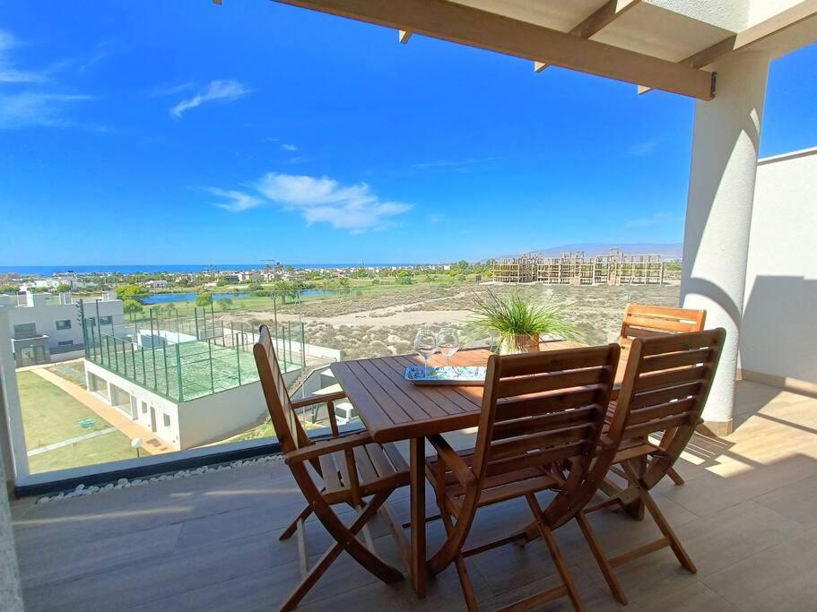 El ToyoNuevo Atico Toyo. Vistas Al Mar, Terraza, Solarium, Piscina, A/A, Wifi Y Garajeアパートメント エクステリア 写真