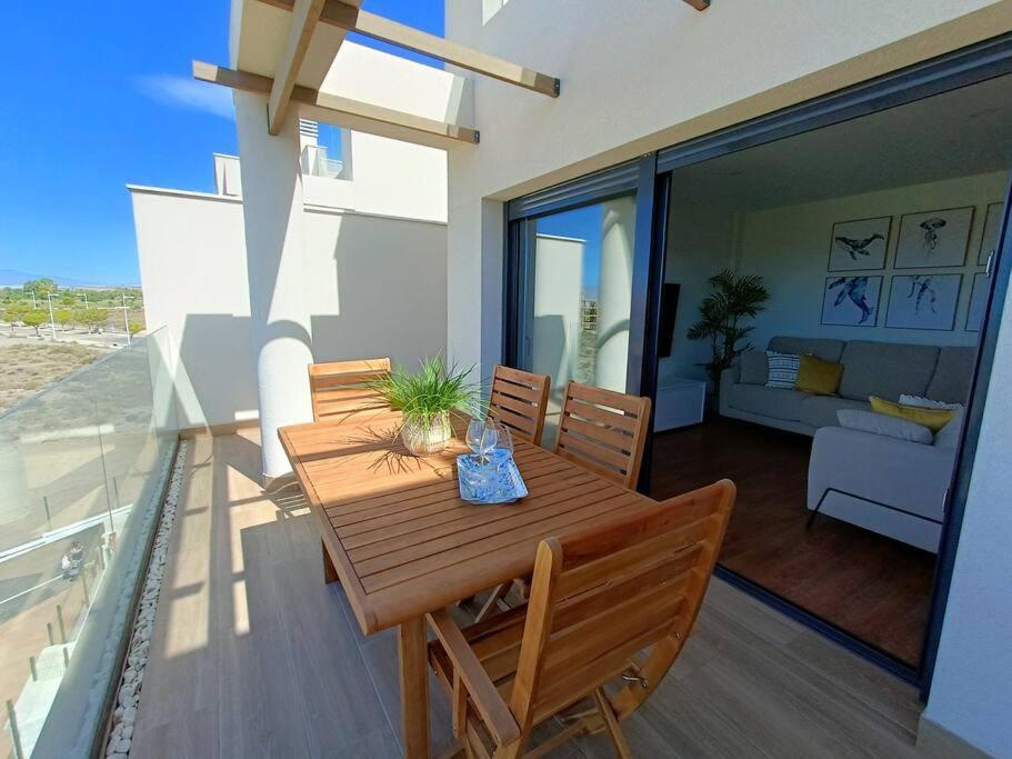 El ToyoNuevo Atico Toyo. Vistas Al Mar, Terraza, Solarium, Piscina, A/A, Wifi Y Garajeアパートメント エクステリア 写真